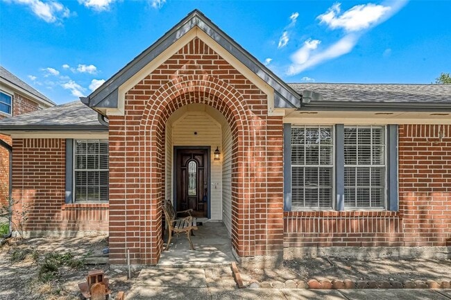 property at 16027 Surrey Woods Dr