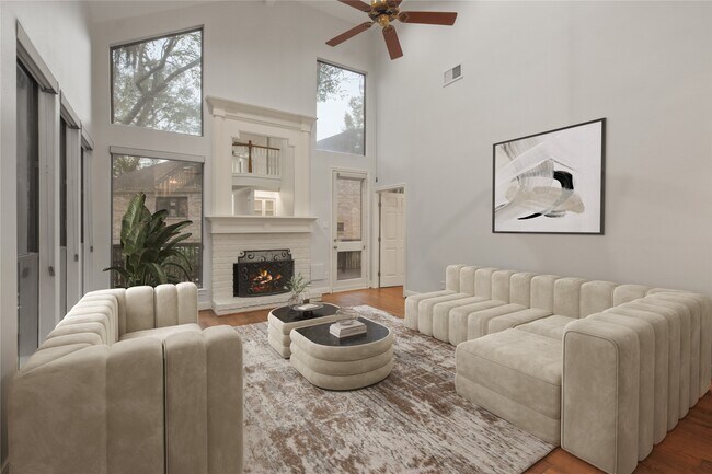 12859 Kingsbridge Ln in Houston, TX - Building Photo - Building Photo