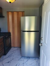 2427 Iverson St in Hillcrest Heights, MD - Building Photo - Building Photo