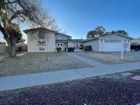 10024 Fenway Dr in El Paso, TX - Building Photo