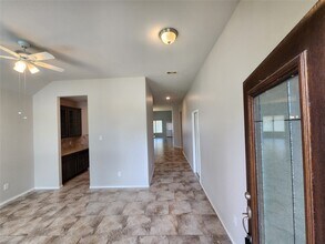 22115 Dove Valley Ln in Porter, TX - Building Photo - Building Photo
