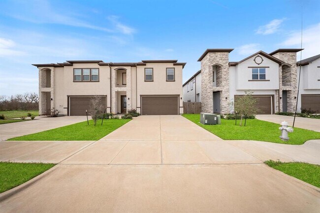 1942 Olivos St in Missouri City, TX - Building Photo - Building Photo