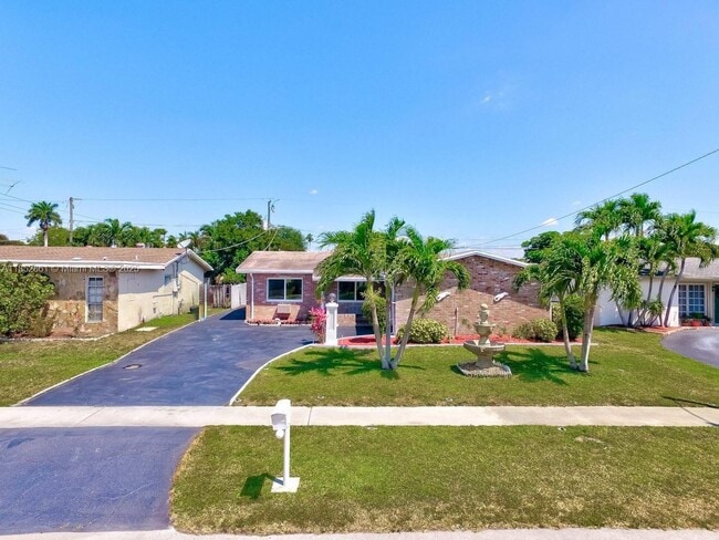property at 11461 NW 35th St