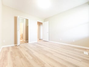 Ermineskin House in Edmonton, AB - Building Photo - Building Photo