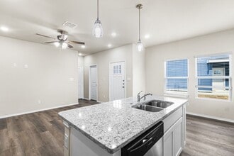 138 Sai Mnr in Shavano Park, TX - Building Photo - Building Photo