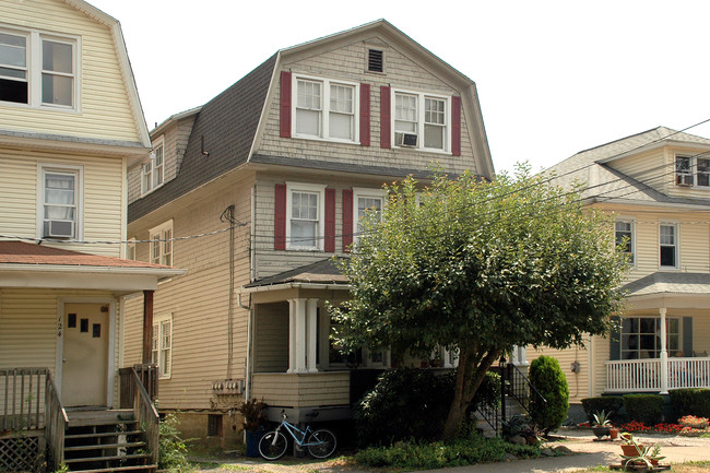 122 2nd Ave in Kingston, PA - Foto de edificio - Building Photo