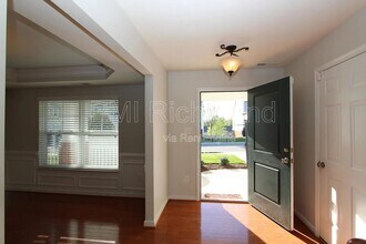 637 Abbey Village Cir in Midlothian, VA - Building Photo - Building Photo