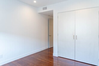 2222 Neilson Way, Unit 202 in Santa Monica, CA - Building Photo - Building Photo