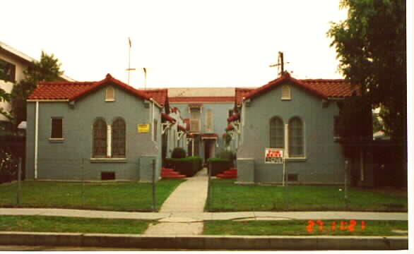 946- 948-3/4 Wilcox Ave. in Los Angeles, CA - Building Photo - Building Photo