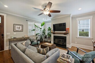 126 N Smallwood Pl in Charlotte, NC - Building Photo - Building Photo
