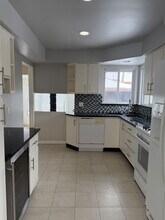 33042 Slocum Dr in Farmington, MI - Building Photo - Building Photo