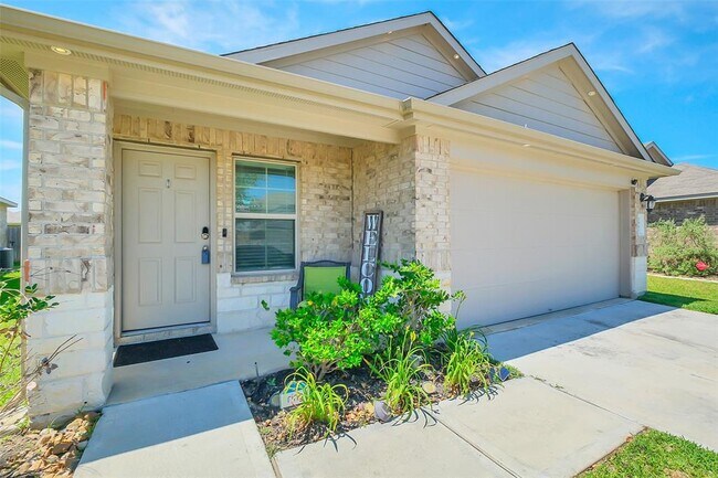 property at 2415 Allendale Garden Ln