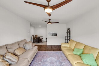 1492 Ocean Ave in Sea Bright, NJ - Building Photo - Building Photo