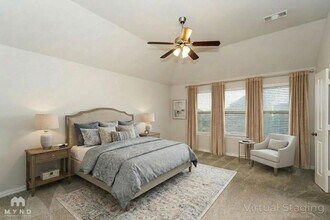 120 Knight of Realm Blvd in Lewisville, TX - Foto de edificio - Building Photo