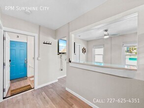 14135 Palm St in Madeira Beach, FL - Building Photo - Building Photo