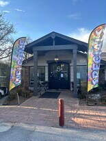 Foxcroft in Oklahoma City, OK - Building Photo