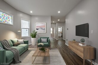 249 S Burnet St in East Orange, NJ - Building Photo - Building Photo