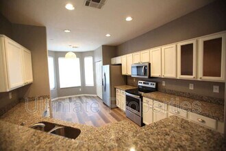 8119 W Melinda Ln in Peoria, AZ - Building Photo - Building Photo