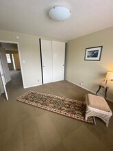3833 Maybelle Ave, Unit 4 in Oakland, CA - Foto de edificio - Building Photo