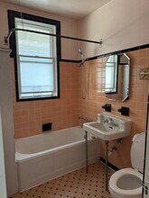 4741 N Kilbourn Ave, Unit 2nd Floor in Chicago, IL - Building Photo - Building Photo