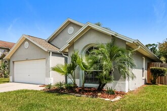 6152 Weatherwood Cir in Wesley Chapel, FL - Building Photo - Building Photo