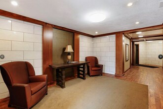 3540 Hennepin Ave, Unit #223 in Minneapolis, MN - Building Photo - Building Photo