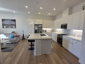 26729 Greylock Ln in Valencia, CA - Building Photo - Building Photo