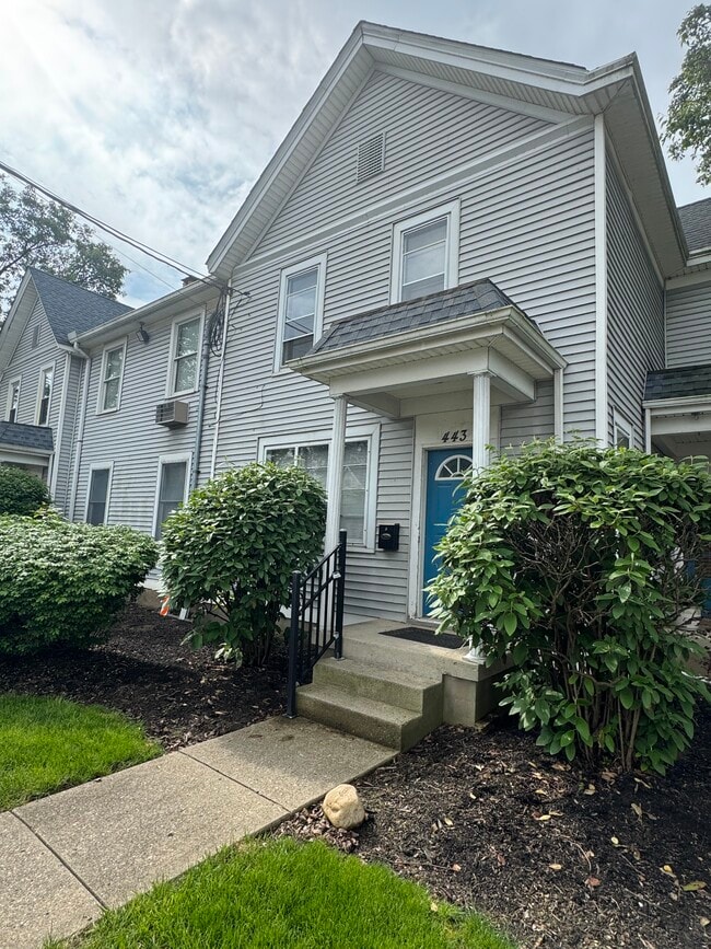 443 W Loveland Ave, Unit #3
