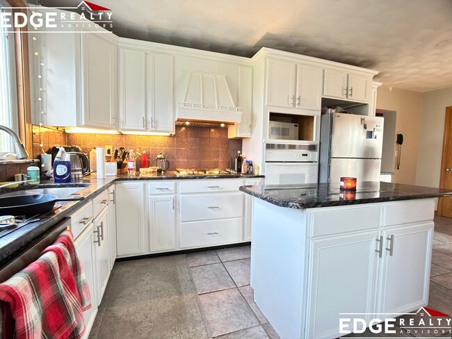 25 Claymoss Rd, Unit 3 in Boston, MA - Building Photo - Building Photo