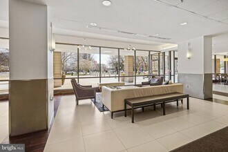 6301 Stevenson Ave, Unit 1514 in Alexandria, VA - Building Photo - Building Photo