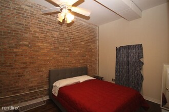 3345 N Clark St in Chicago, IL - Building Photo - Building Photo