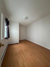 14 Cogswell Ave in Cambridge, MA - Building Photo - Building Photo