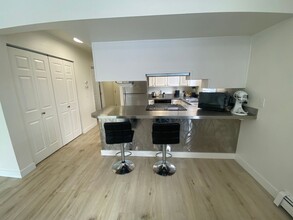 3306 Orion Cir in Anchorage, AK - Building Photo - Building Photo