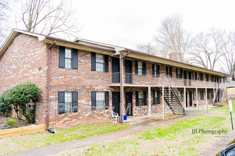 129 Hillcrest Dr in Knoxville, TN - Building Photo - Building Photo