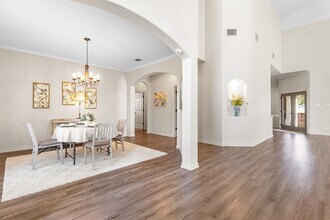 922 Serene Meadows in San Antonio, TX - Building Photo - Building Photo