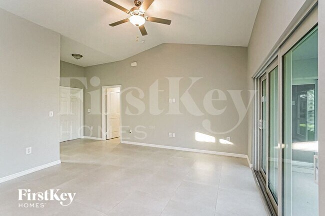 2838 NW 3rd Pl in Cape Coral, FL - Building Photo - Building Photo