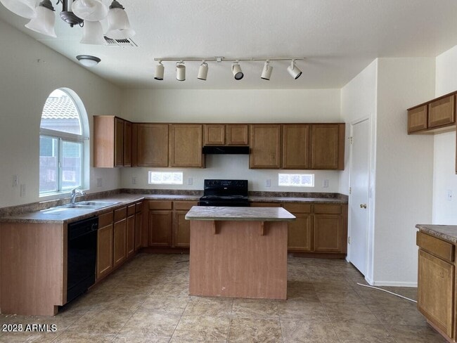 17373 N Costa Brava Ave in Maricopa, AZ - Building Photo - Building Photo