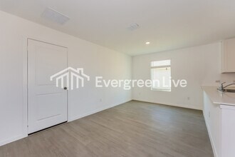 1677 Stellar Sea Ln in Fort Worth, TX - Building Photo - Building Photo