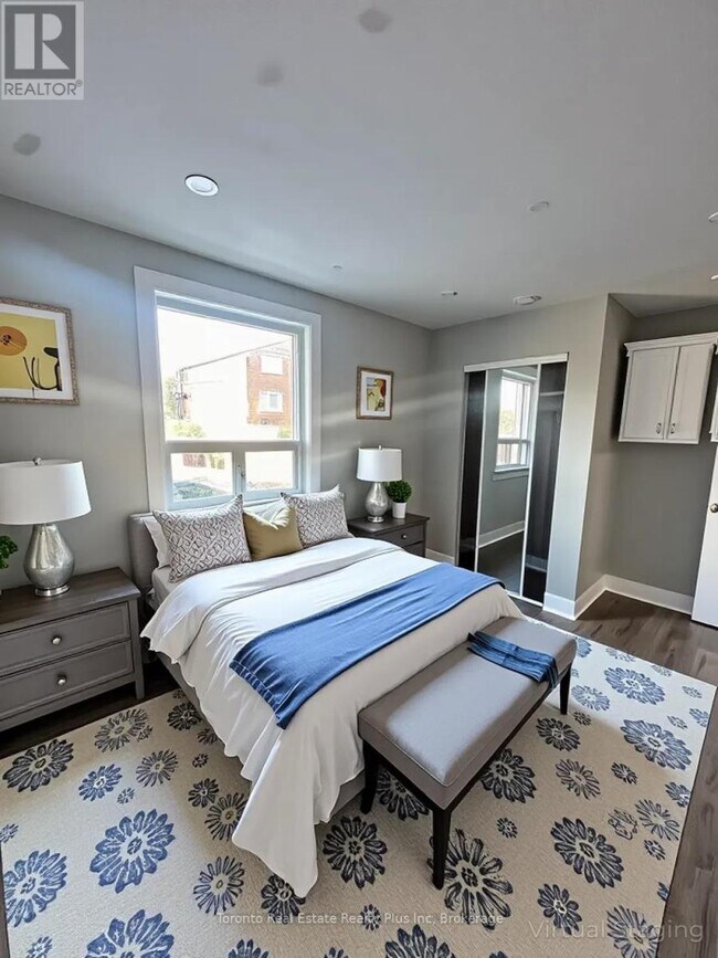 312 Douglas Ave in Toronto, ON - Building Photo - Building Photo