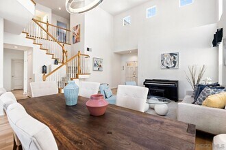 5329 Ruette De Mer in San Diego, CA - Building Photo - Building Photo