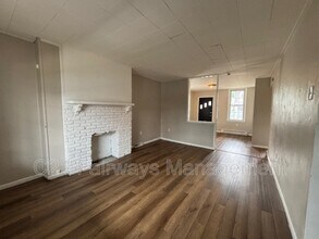 634 Sixth St in Pitcairn, PA - Building Photo - Building Photo
