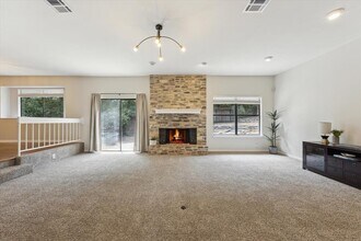3609 Peregrine Falcon Dr in Austin, TX - Building Photo - Building Photo