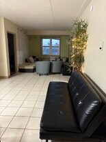 271-271 Lester St in Waterloo, ON - Building Photo