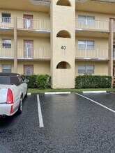 8285 Sunrise Lakes Blvd in Sunrise, FL - Building Photo - Building Photo