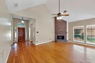 2337 Vetchling Cir in Plano, TX - Building Photo - Building Photo