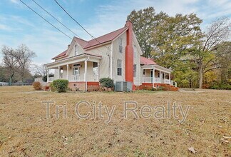 115 Church Aly in Brooks, GA - Building Photo - Building Photo