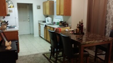 2407 Berger Dr in Bryan, TX - Building Photo - Building Photo