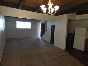 1135 Wildwood Ave in South Lake Tahoe, CA - Building Photo - Building Photo