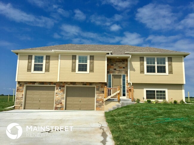 property at 19124 Corbyn Ln