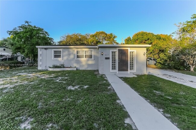 property at 417 SW 22nd Terrace